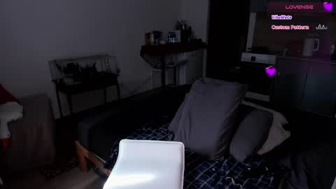 Snapshot of cutie_sensei chatting on April 2026 07:47:02 AM Kira online show from April 2026 07:47:02 AM