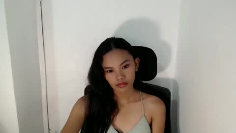 cutiee_lily2 online show from June 2026 01:18:02 AM