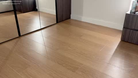 E online show from March 2026 01:58:02 PM