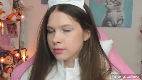 Rori  Instagram cutierori  online show from January 2025 04:09:01 AM