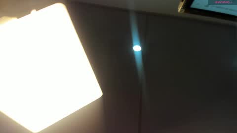 Snapshot of cuttie_blondie_dh chatting on May 2026 11:04:01 AM Laura online show from May 2026 11:04:01 AM