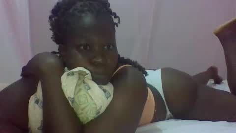 Cuty online show from May 2026 07:00:01 PM