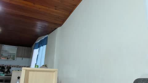 LIZETH online show from March 2026 11:27:02 AM