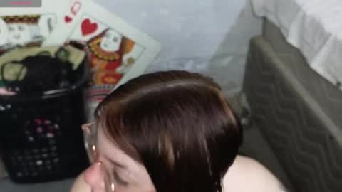 Lu online show from December 2024 09:35:01 PM