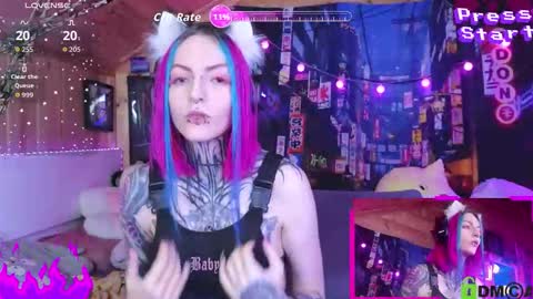 Snapshot of cybernekko chatting on October 2025 05:06:01 AM Neko online show from October 2025 05:06:01 AM