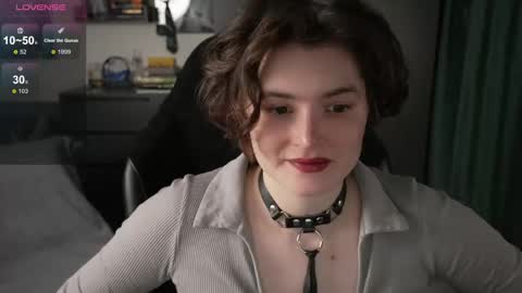 Helen Blossom online show from April 2026 01:14:02 PM