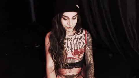 Nikki online show from December 2024 11:29:02 PM