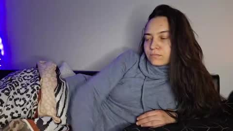 Snapshot of cyndee_winter chatting on December 2024 06:24:02 PM Cyndee Winter online show from December 2024 06:24:02 PM