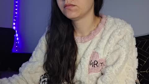 Snapshot of cyndee_winter chatting on December 2024 08:39:02 AM Cyndee Winter online show from December 2024 08:39:02 AM