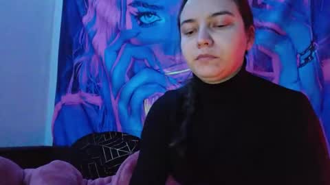 Snapshot of cyndee_winter chatting on January 2025 07:43:01 PM Cyndee Winter online show from January 2025 07:43:01 PM