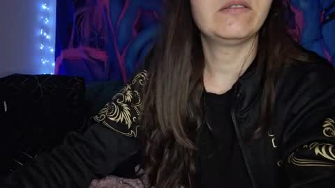 Snapshot of cyndee_winter chatting on February 2025 04:00:02 PM Cyndee Winter online show from February 2025 04:00:02 PM