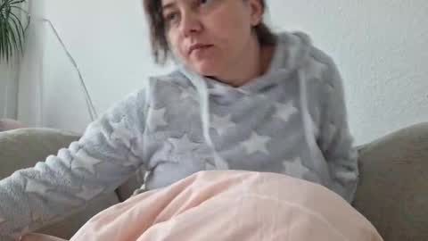 Snapshot of cyndee_winter chatting on October 2025 11:52:02 AM Cyndee Winter online show from October 2025 11:52:02 AM