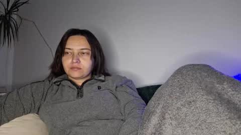 Snapshot of cyndee_winter chatting on October 2025 04:59:02 PM Cyndee Winter online show from October 2025 04:59:02 PM