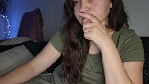 Snapshot of cyndee_winter chatting on October 2025 08:09:02 PM Cyndee Winter online show from October 2025 08:09:02 PM