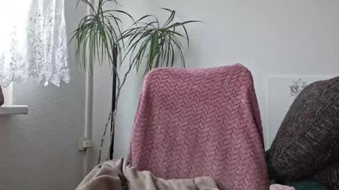 Snapshot of cyndee_winter chatting on January 2026 12:43:02 PM Cyndee Winter online show from January 2026 12:43:02 PM