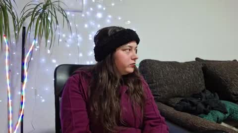 Snapshot of cyndee_winter chatting on February 2026 06:46:01 PM Cyndee Winter online show from February 2026 06:46:01 PM