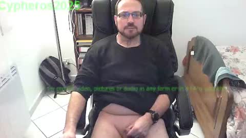 Snapshot of cypheros2025 chatting on January 2025 06:52:01 PM Chris online show from January 2025 06:52:01 PM