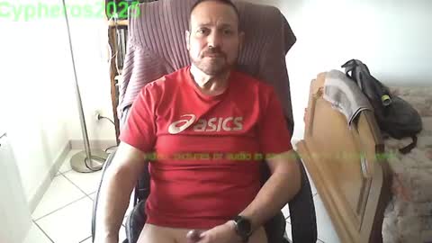 Snapshot of cypheros2025 chatting on February 2025 09:55:01 AM Chris online show from February 2025 09:55:01 AM