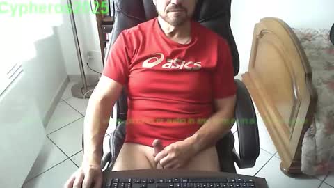 Snapshot of cypheros2025 chatting on October 2025 09:06:02 AM Chris online show from October 2025 09:06:02 AM