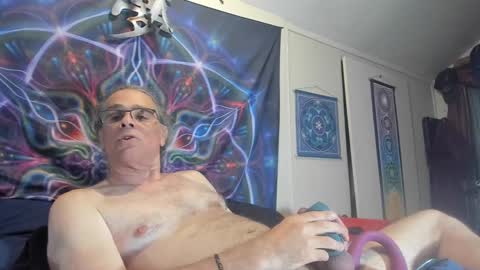 Andrew Thomas online show from September 2025 12:28:01 PM
