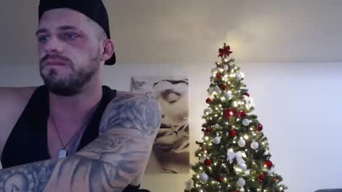 d3niis77 online show from December 2025 07:57:02 AM