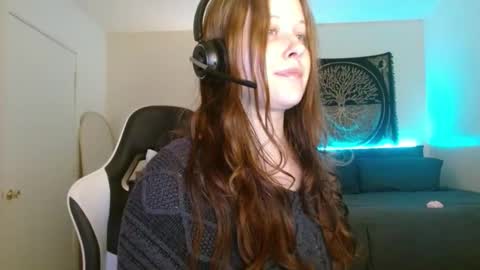 Snapshot of d_a_i_s_y chatting on March 2025 06:38:02 AM Daisy online show from March 2025 06:38:02 AM