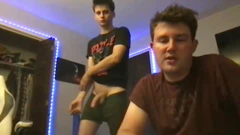 Snapshot of d_dart chatting on September 2025 03:39:02 AM Aeboy12 online show from September 2025 03:39:02 AM