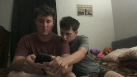 Snapshot of d_dart chatting on September 2025 03:32:02 AM Aeboy12 online show from September 2025 03:32:02 AM