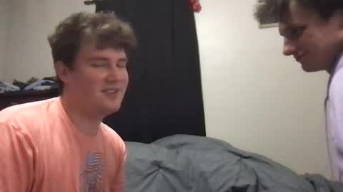 Snapshot of d_dart chatting on November 2025 03:28:01 AM Aeboy12 online show from November 2025 03:28:01 AM