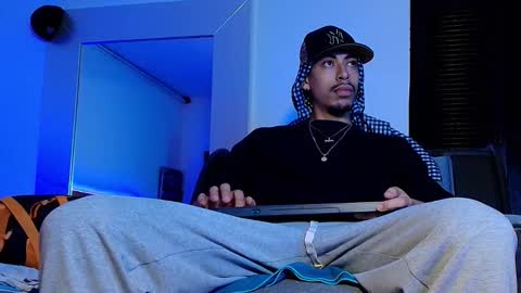 d_usma00 online show from December 2025 03:23:01 AM