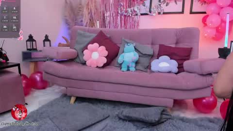 Daniela  online show from May 2026 12:10:02 PM