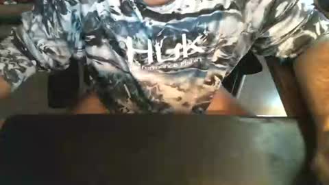 Snapshot of dabaatendae chatting on April 2026 06:31:02 PM dabaatendae online show from April 2026 06:31:02 PM