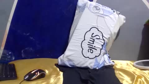 Snapshot of dada0813 chatting on February 2026 03:11:02 PM dada0813 online show from February 2026 03:11:02 PM