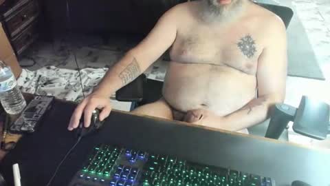 Daddy online show from December 2025 09:33:01 PM