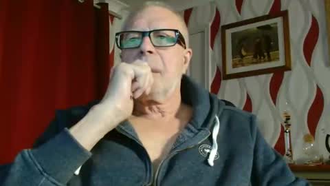 Brian ... online show from November 2025 09:03:02 PM