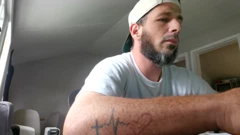 Snapshot of daddo1477 chatting on October 2025 05:31:02 PM daddo1477 online show from October 2025 05:31:02 PM