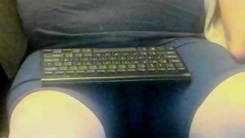 daddy_dick_0 online show from April 2026 05:20:02 PM