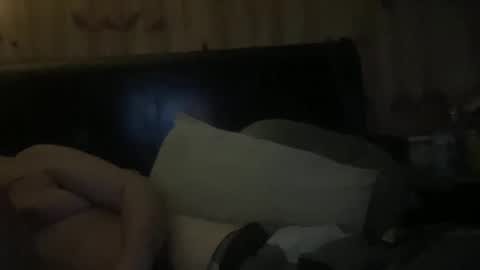 married couple smoking sucking and partying online show from December 2024 05:00:01 PM