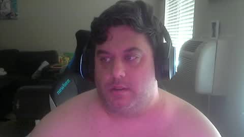 daddybody4u online show from April 2026 05:43:02 PM