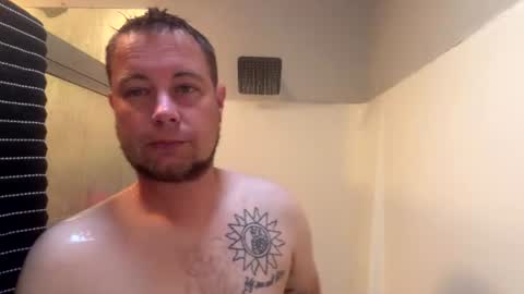 Snapshot of daddycam33 chatting on August 2026 11:25:01 PM DaddyCam33 online show from August 2026 11:25:01 PM