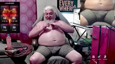 Snapshot of daddydom4fun chatting on March 2026 11:00:02 PM Daddydom4fun online show from March 2026 11:00:02 PM