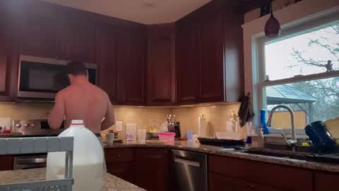 Snapshot of daddygmoney6969 chatting on December 2024 02:44:01 PM daddygmoney6969 online show from December 2024 02:44:01 PM