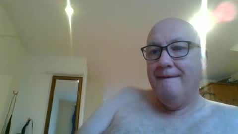 daddyhere4uall6 online show from October 2025 07:09:02 AM