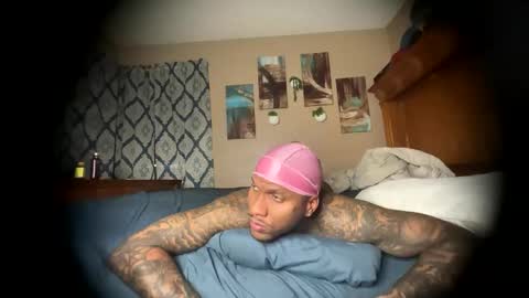 sexy tatted king bbc online show from May 2026 10:36:01 AM