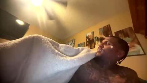 sexy tatted king bbc online show from May 2026 10:49:01 PM