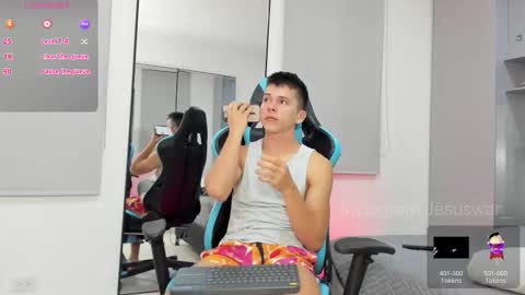 Snapshot of daddyrich4u chatting on November 2025 01:27:02 AM daddyrich4u online show from November 2025 01:27:02 AM