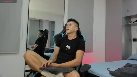 daddyrich4u online show from April 2026 11:58:01 PM