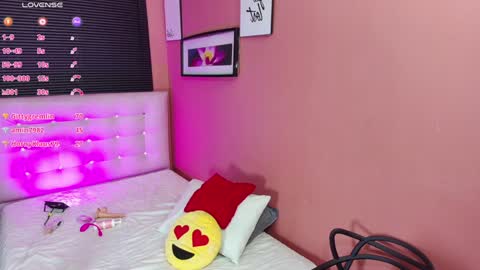 Antonella  online show from January 2025 02:48:02 AM