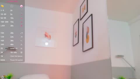 Antonella  online show from September 2025 11:53:02 AM