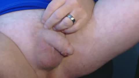 Snapshot of daddysmalls_55 chatting on December 2025 08:27:02 PM daddysmalls online show from December 2025 08:27:02 PM